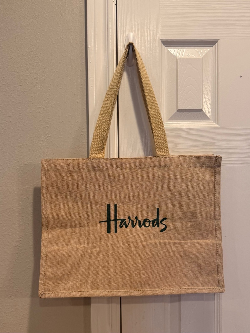 Harrods Large Jute Tote Shopping Bag Natural with Green Script Logo NWOT